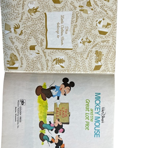 Set of three Vintage Disney Books - Picture 8 of 8